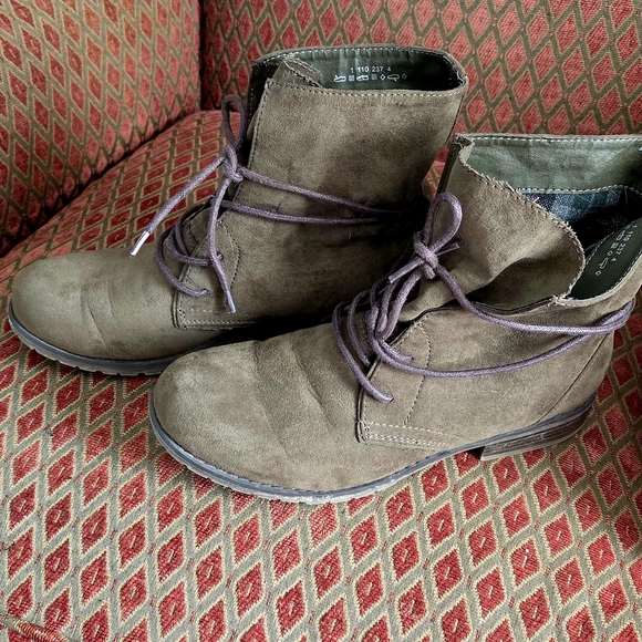 Pesaro Brown Suede Ankle Boots, Plaid Lined 7.5 - Picture 1 of 11